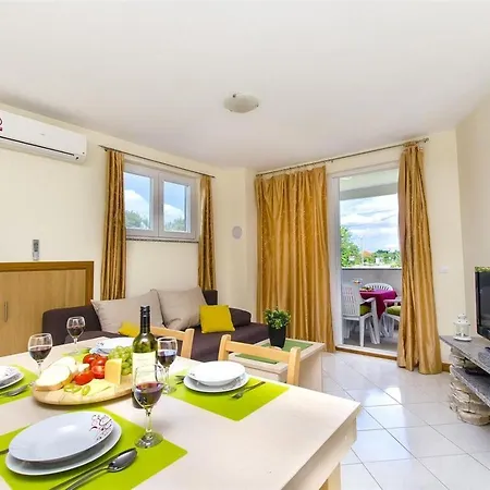 Apartament 8 Mare - By Ta Leut Agency Privlaka (Zadar)
