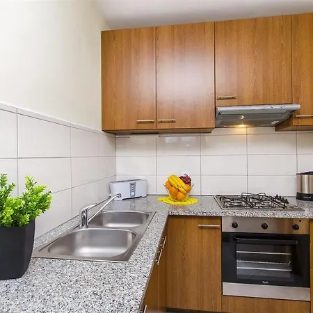 Apartament 8 Mare - By Ta Leut Agency