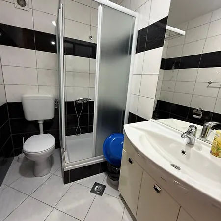 Apartament 8 Mare - By Ta Leut Agency