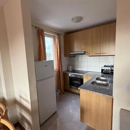 Apartament 8 Mare - By Ta Leut Agency