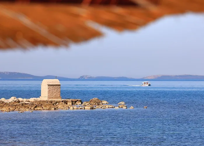 8 Mare - By Ta Leut Agency * Privlaka (Zadar)