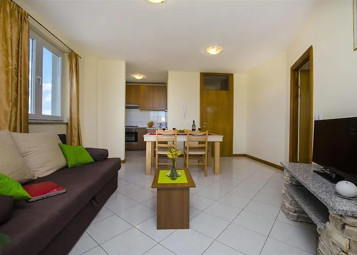 Apartment 8 Mare - By Ta Leut Agency Privlaka (Zadar)