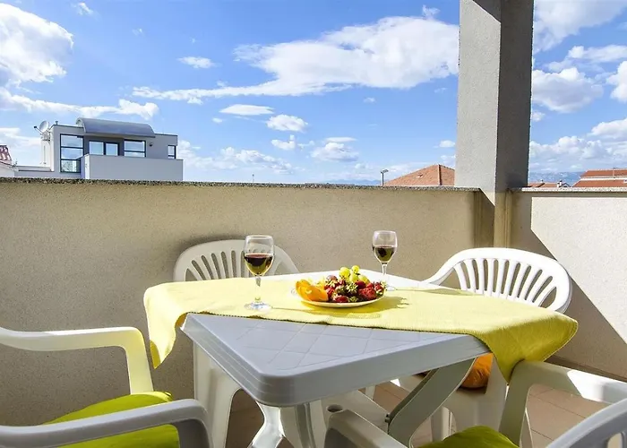 Apartment 8 Mare - By Ta Leut Agency Privlaka (Zadar)