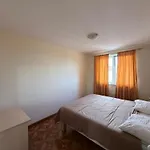 8 Mare - By Ta Leut Agency Apartman *