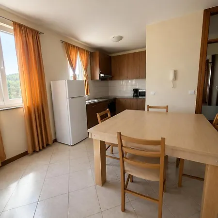8 Mare - By Ta Leut Agency Privlaka (Zadar)