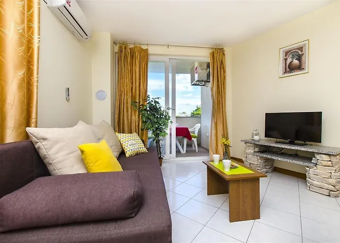 8 Mare - By Ta Leut Agency Appartement